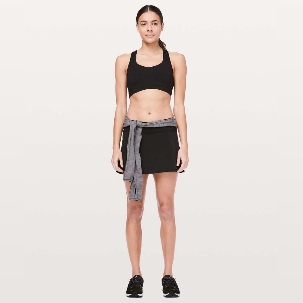 Lululemon Play Off The Pleats Skirt *13"
Black